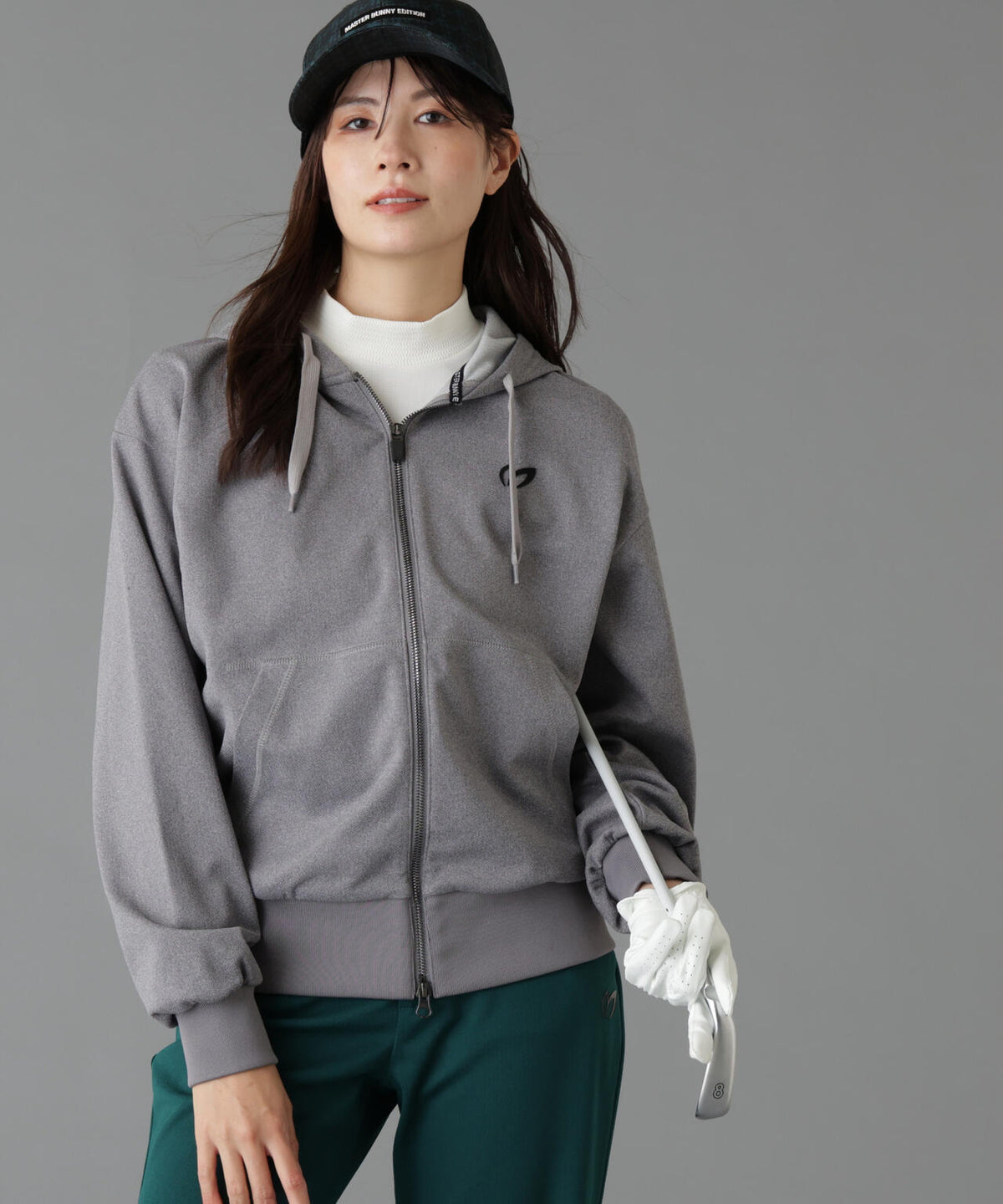 Height : 160 Bust : 80 Waist : 58 Hips : 83 着用サイズ:1