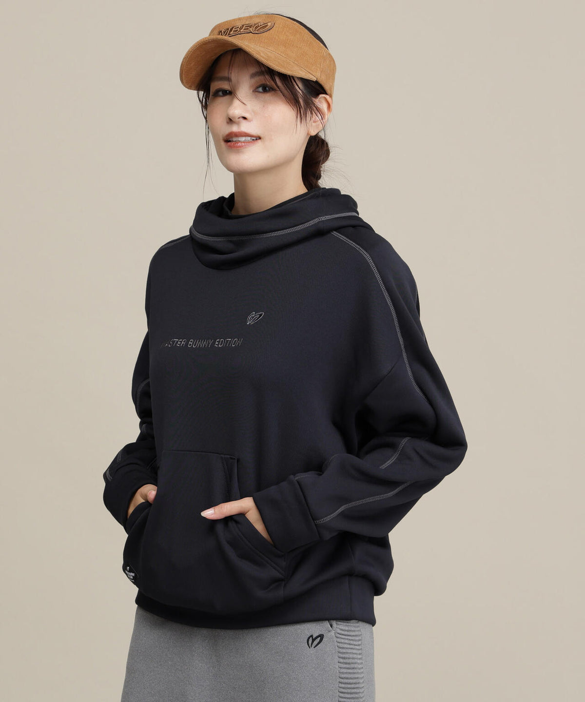 ボンバー裏毛フーディプルオーバー (WOMENS)