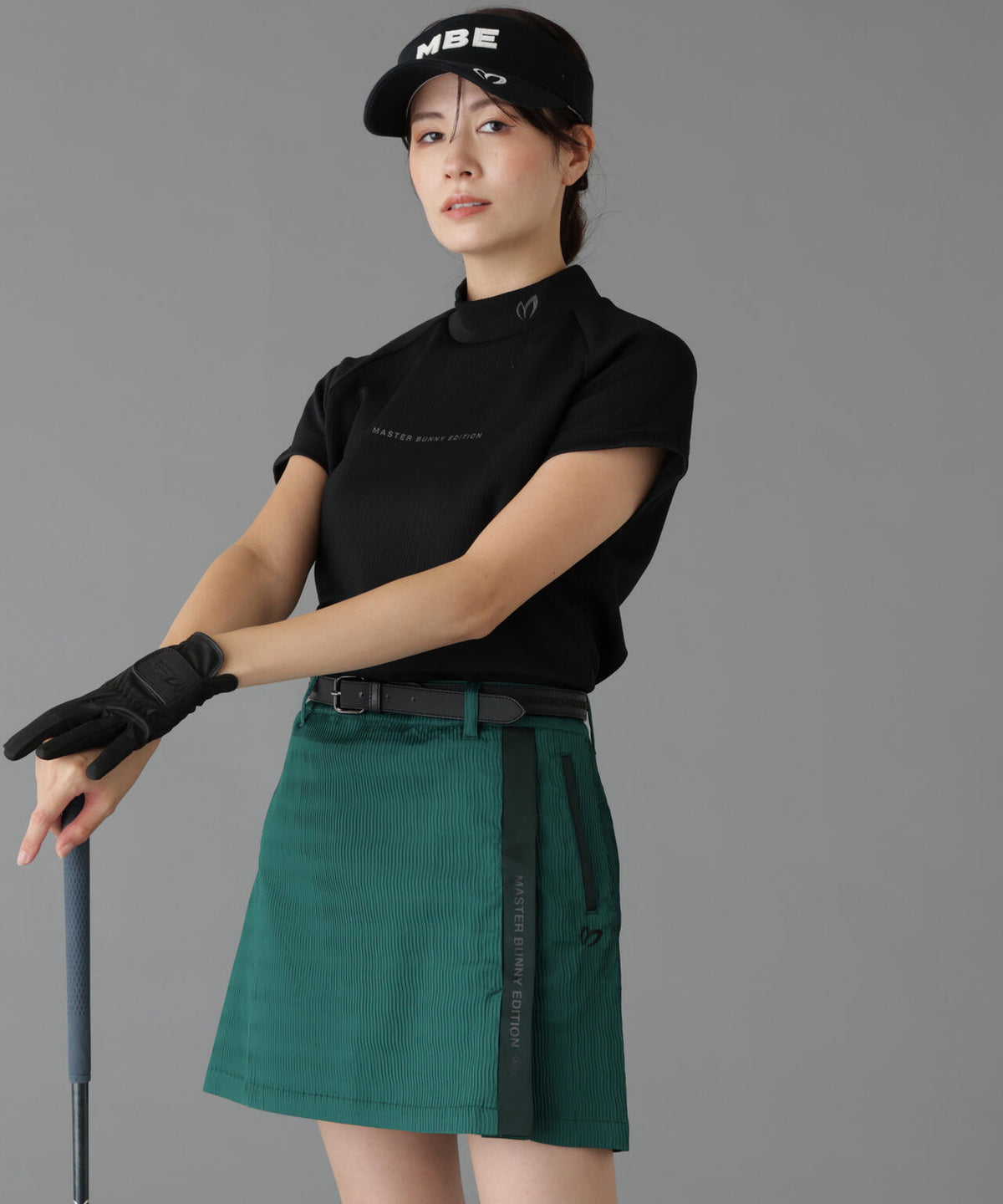 Height : 160 Bust : 80 Waist : 58 Hips : 83 着用サイズ:1