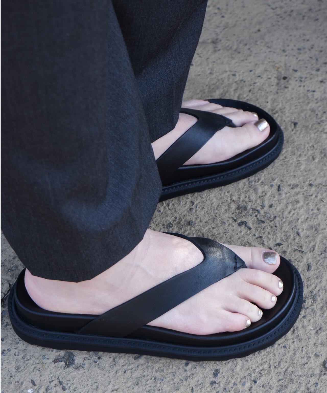 CAMINANDO/カミナンド THONG SLIDES トングスライド