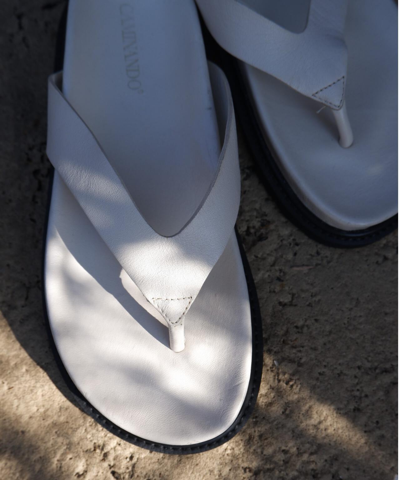 CAMINANDO/カミナンド THONG SLIDES トングスライド