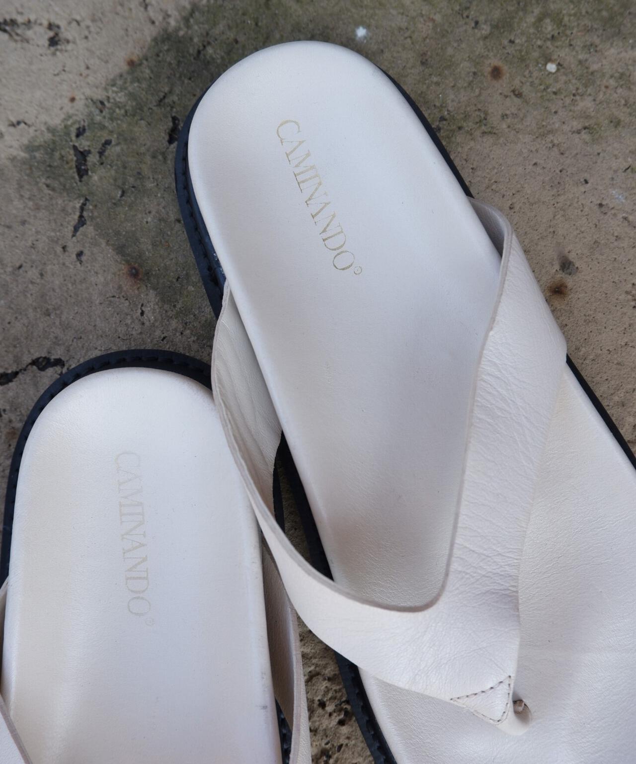 CAMINANDO/カミナンド THONG SLIDES トングスライド