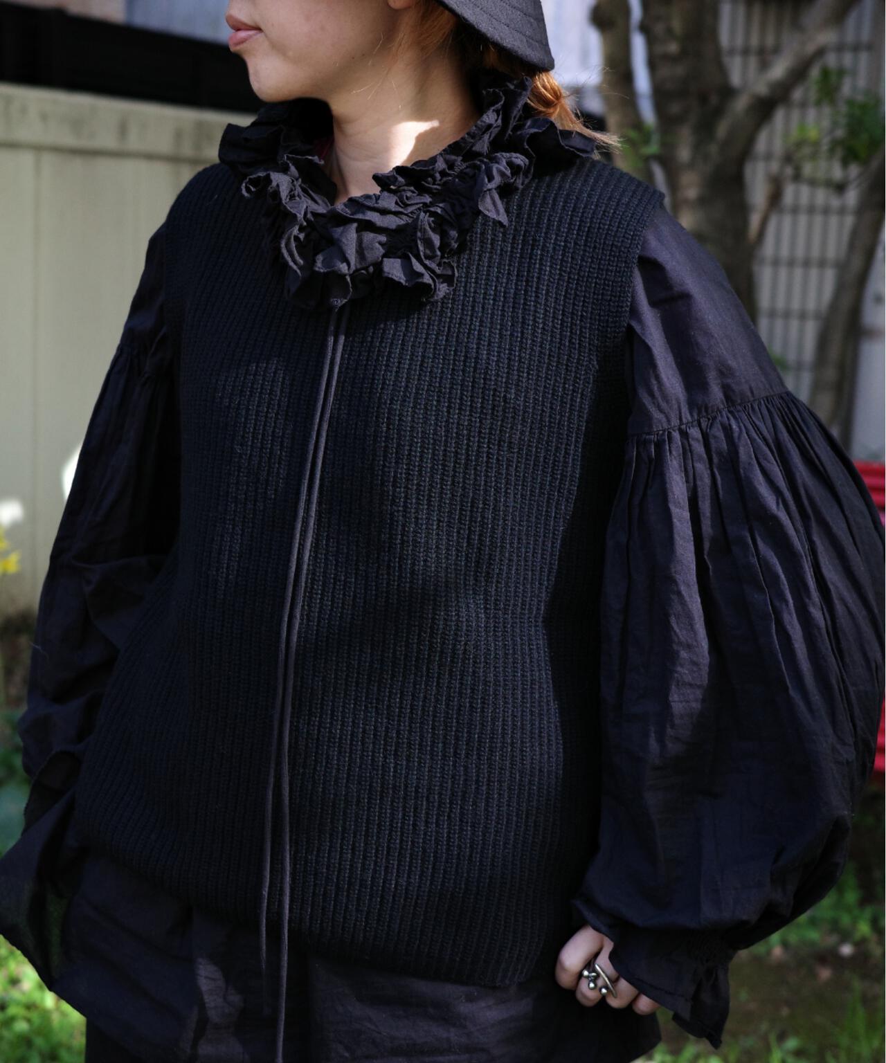 B omnivore/ビーオムニボー シャペウベスト