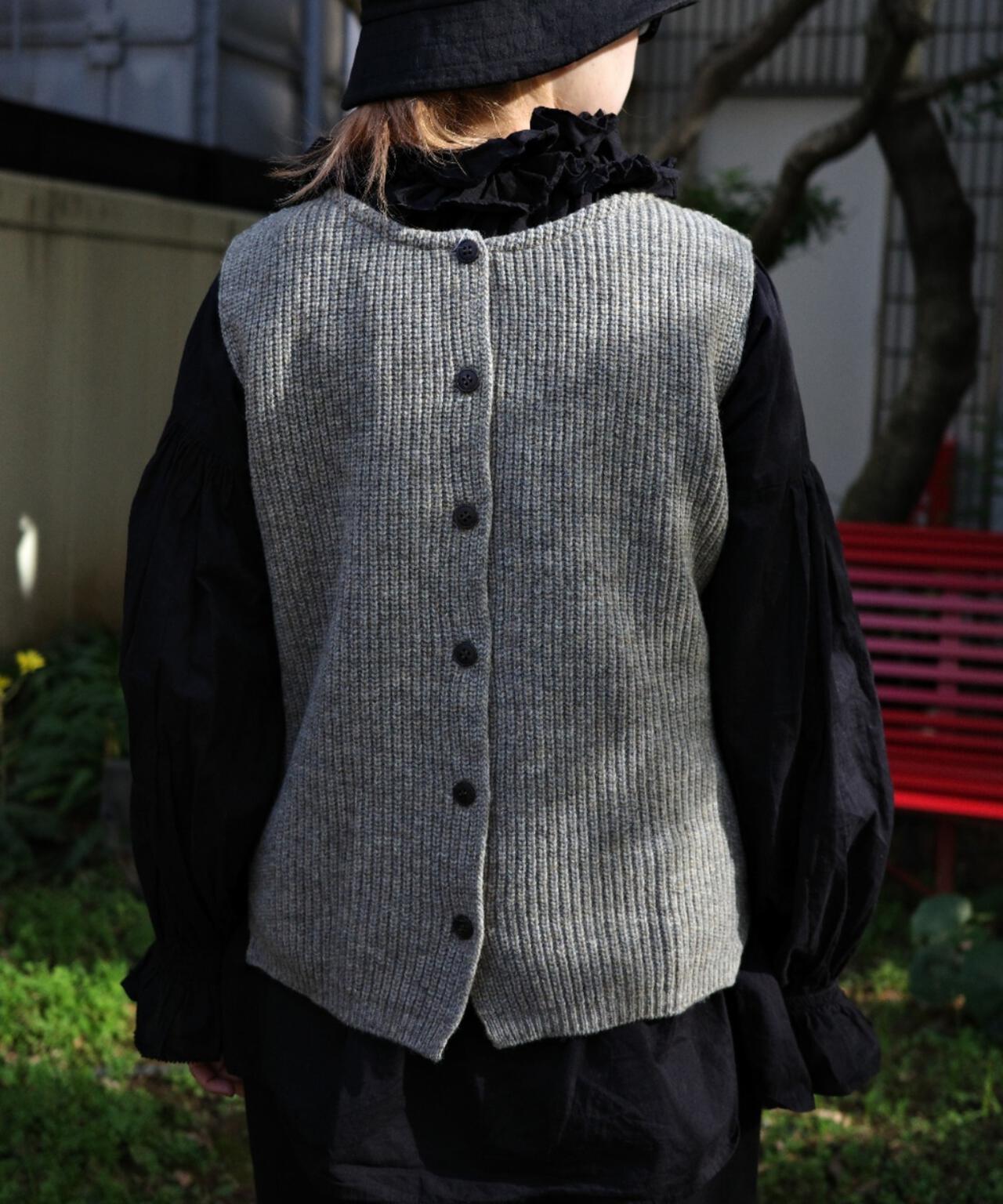 B omnivore/ビーオムニボー シャペウベスト