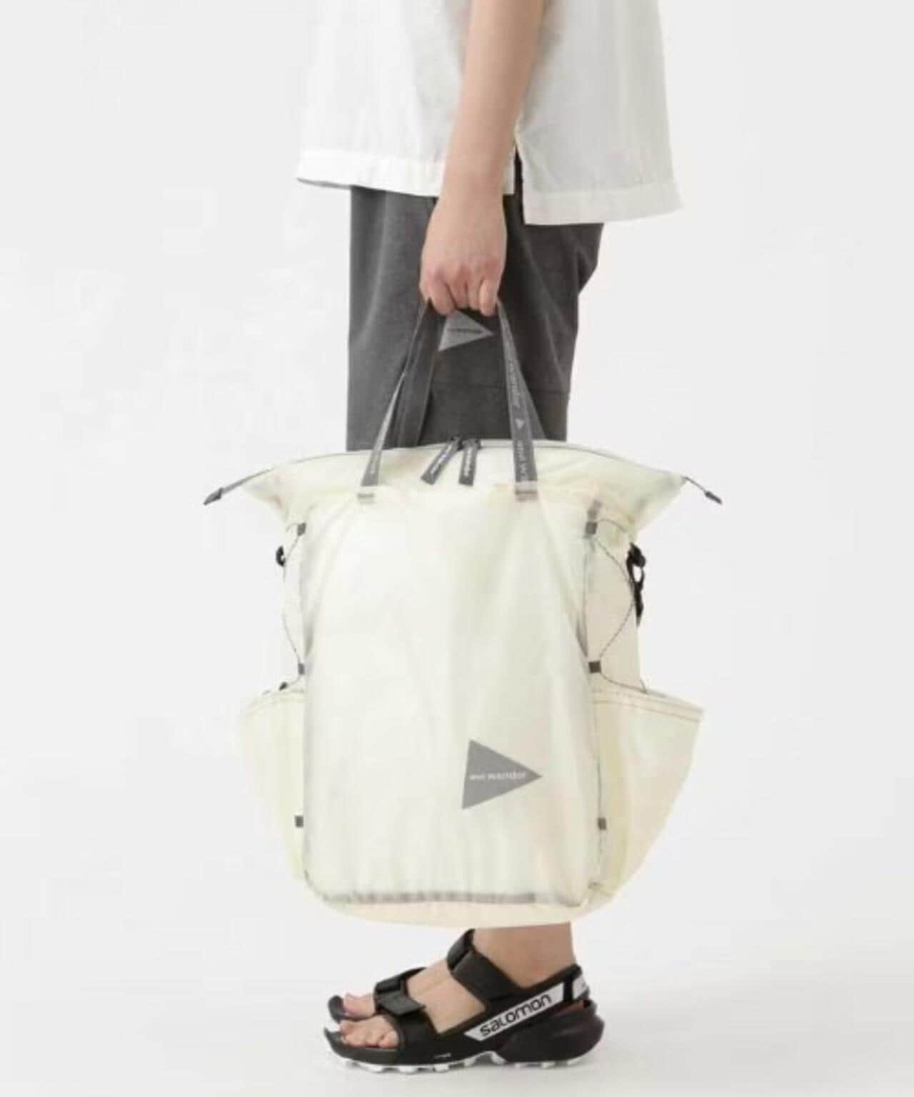 and wander/アンドワンダー sil tote bag シルトートバッグ 5743975113