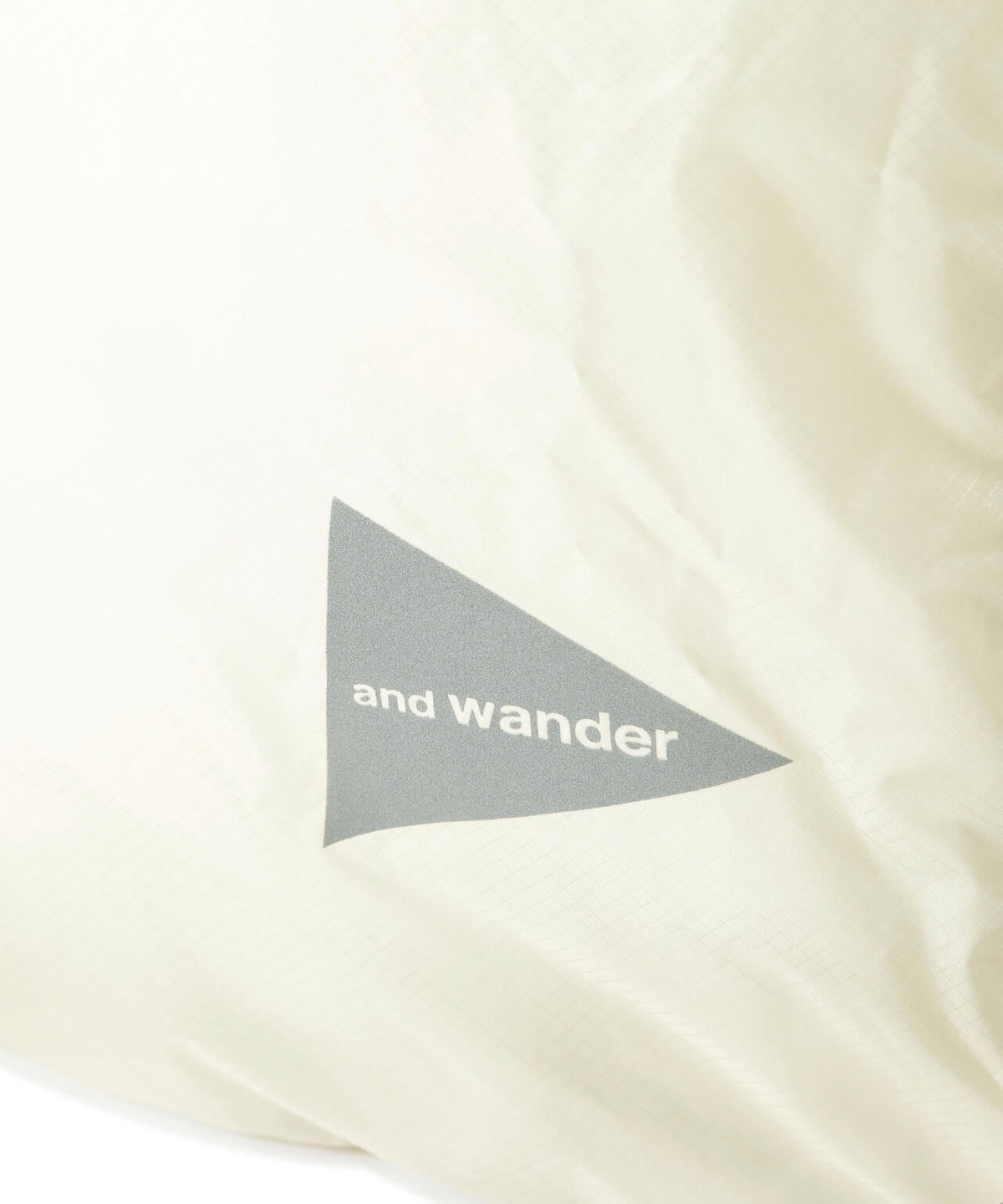 and wander/アンドワンダー sil tote bag シルトートバッグ