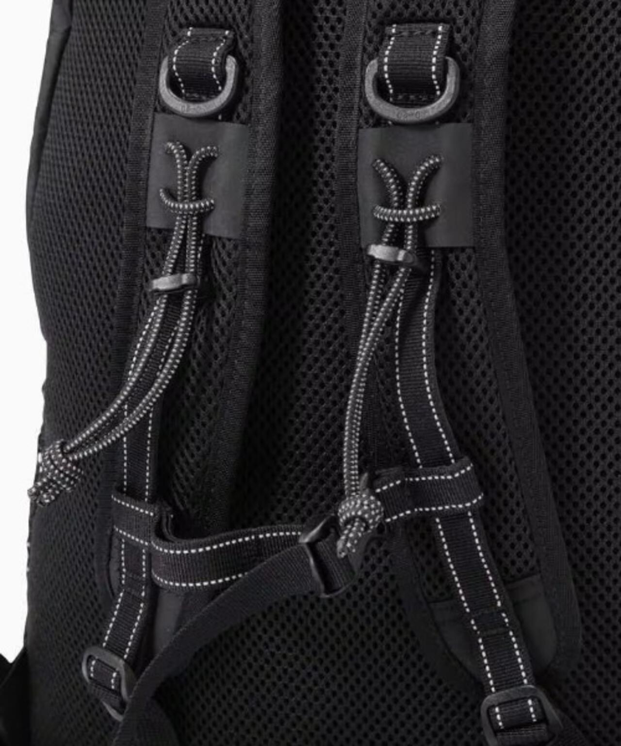 and wander/アンドワンダー ECOPAK 20L daypack