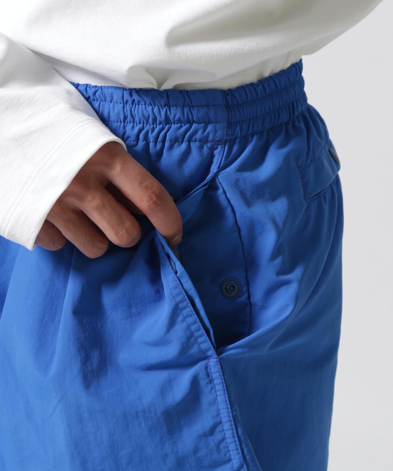 152b2942-bf30-59f3-a7b3-aba8be730375_Image