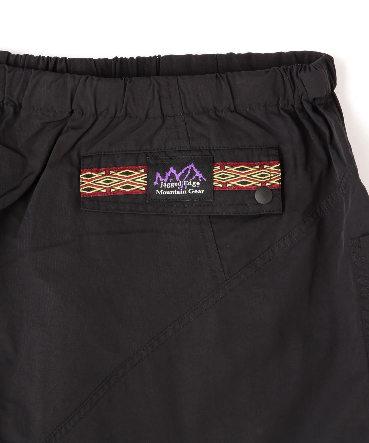 Jagged Edge Mountain Gear 別注カモフラ‐ジュプリントショーツ