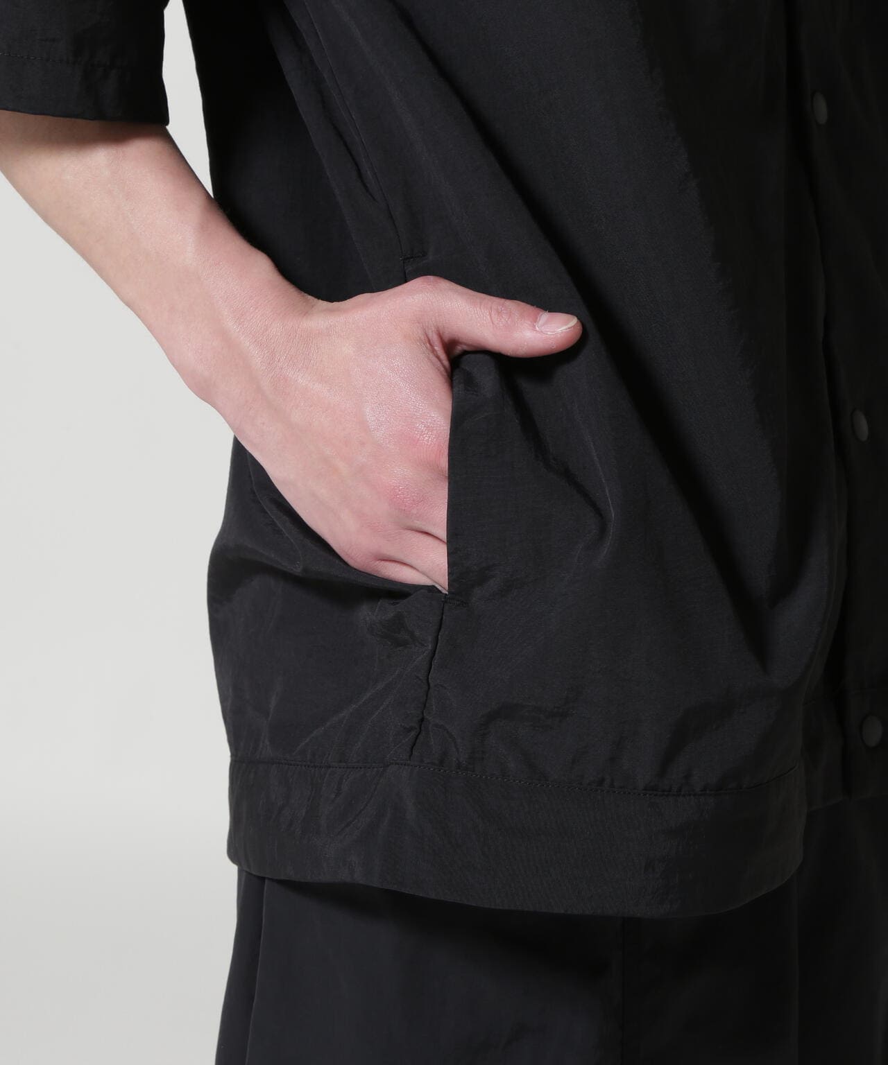 Jagged Edge Mountain Gear 別注 S/S SHIRT