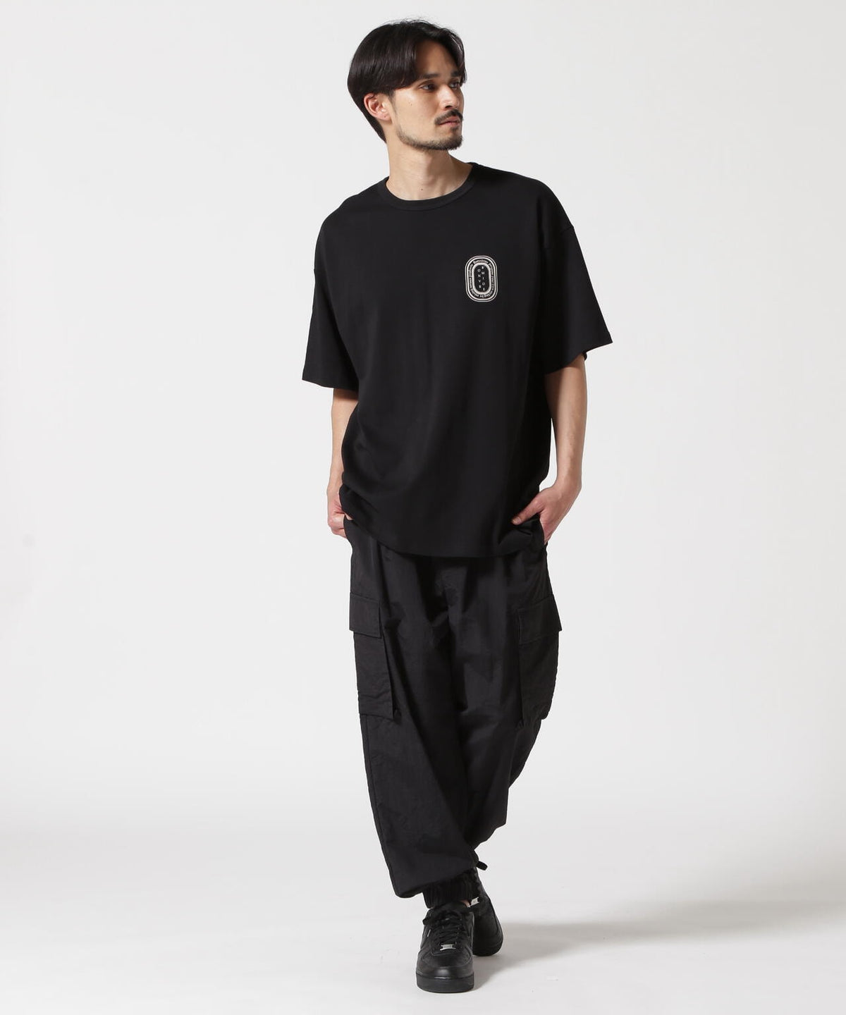 B omnivore/ビーオムニボー LOGO S/S Tee