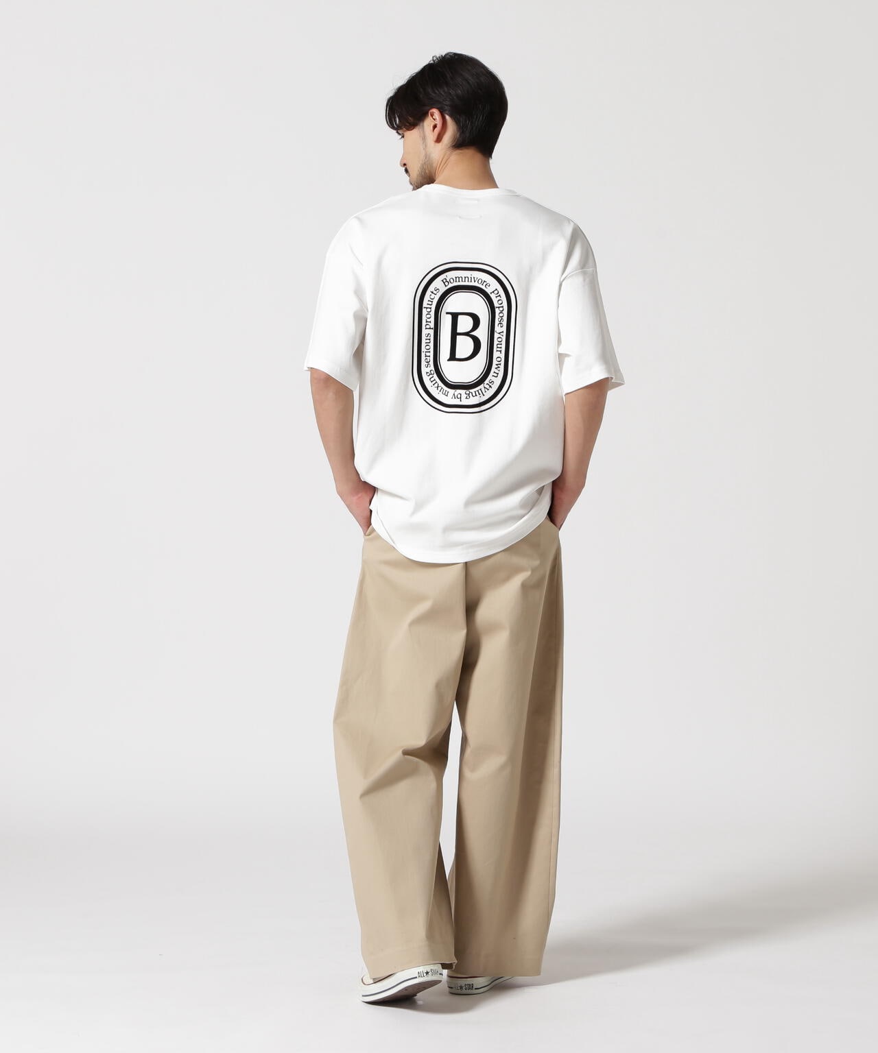 B omnivore/ビーオムニボー LOGO S/S Tee