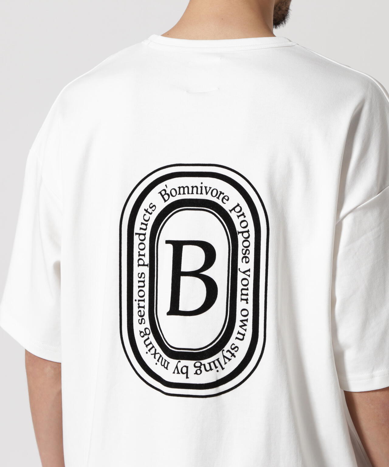 B omnivore/ビーオムニボー LOGO S/S Tee