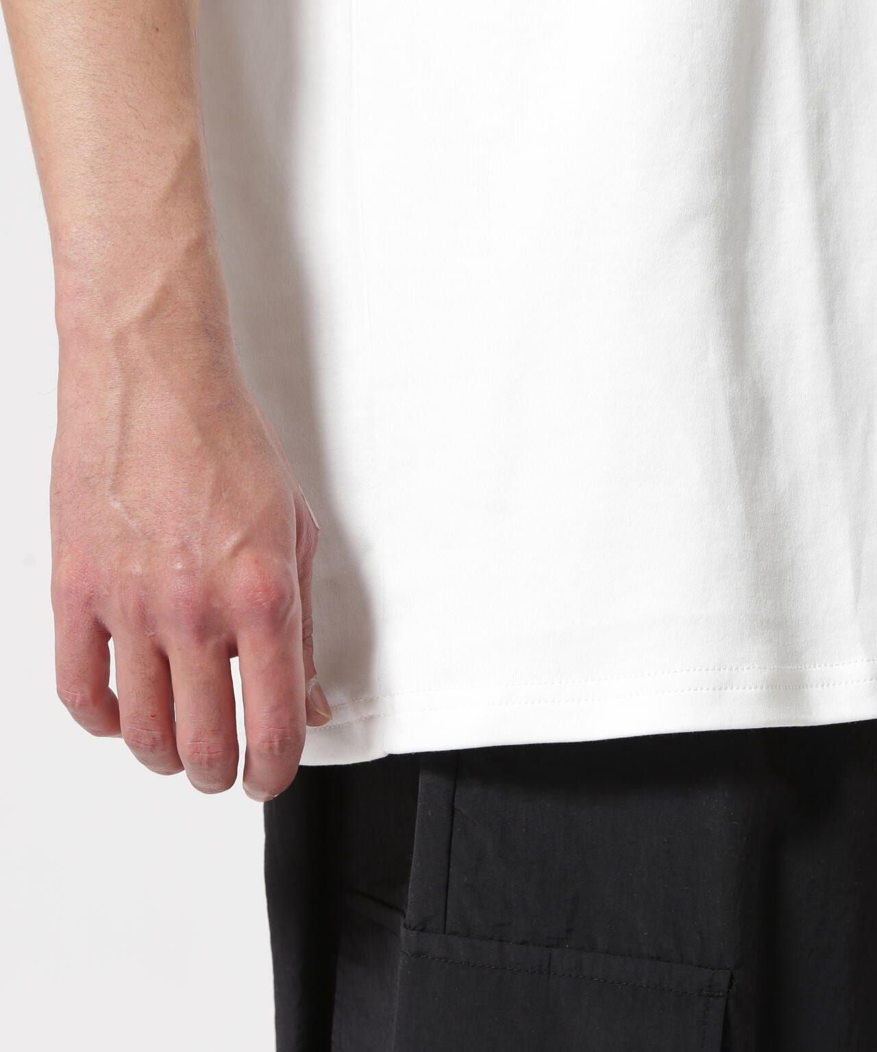 B omnivore/ビーオムニボー BMN S/S Tee