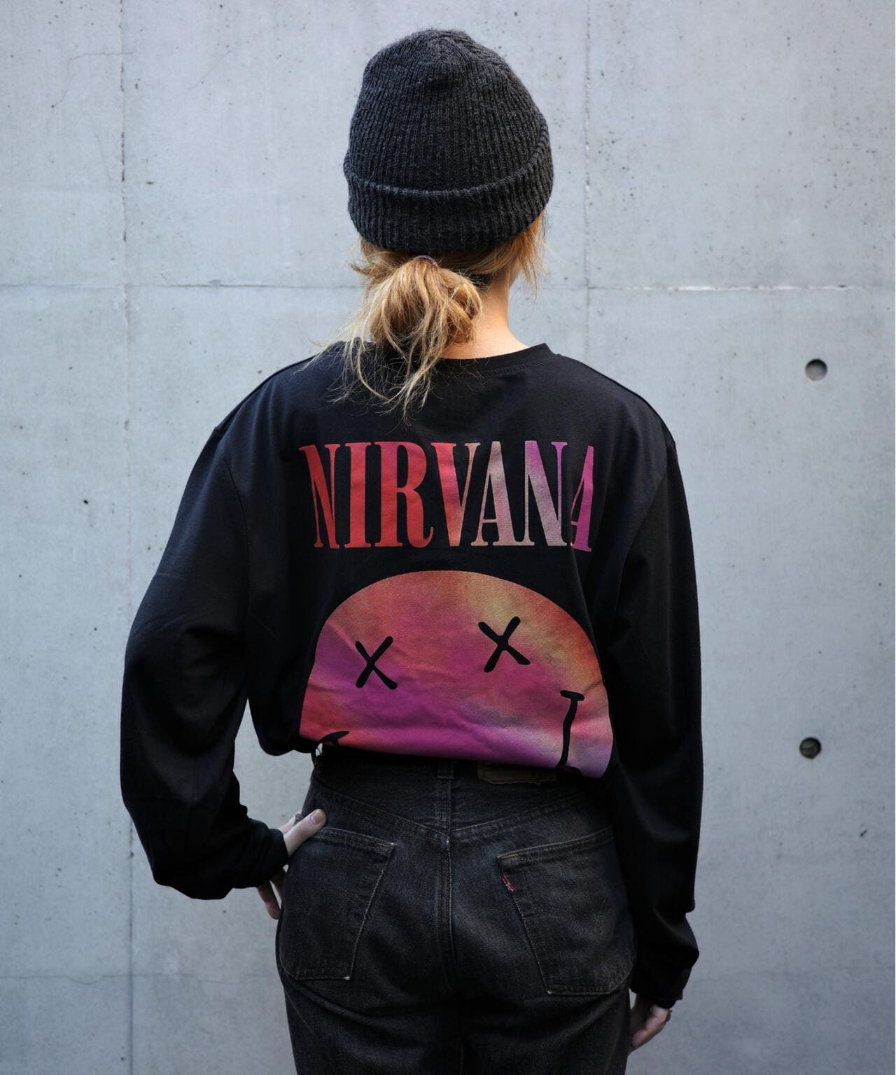 NIRVANA/ニルヴァーナ GRADIENT HAPPY FACE L/S TEE ロンT