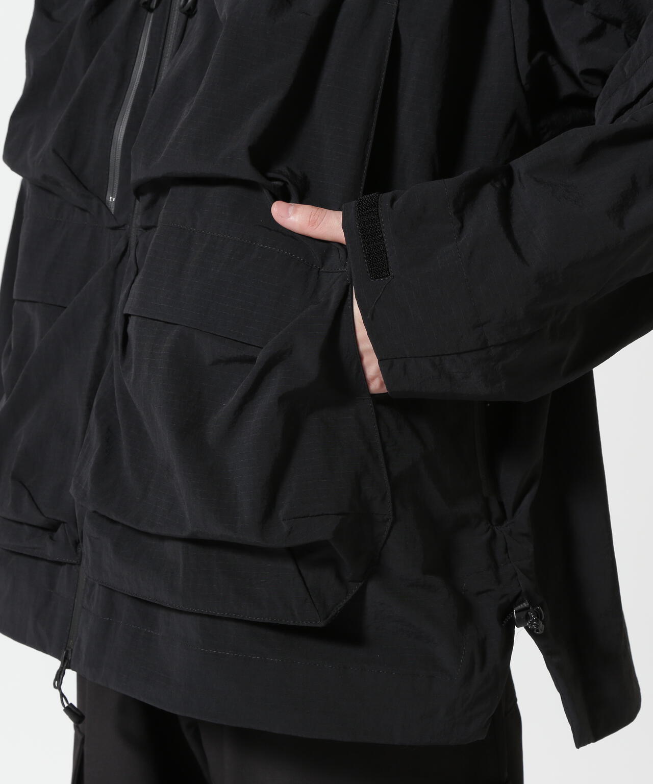 CMF OUTDOOR GARMENT 別注GUIDE SHELL