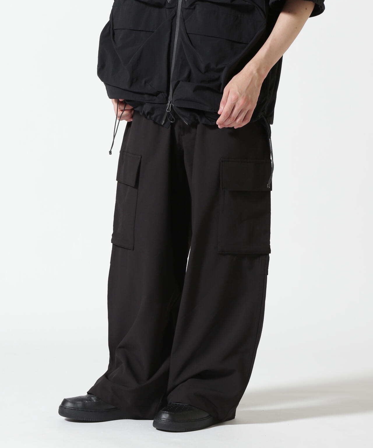 B omnivore/ビーオムニボー STRETCH POLYESTER CARGO PANTS