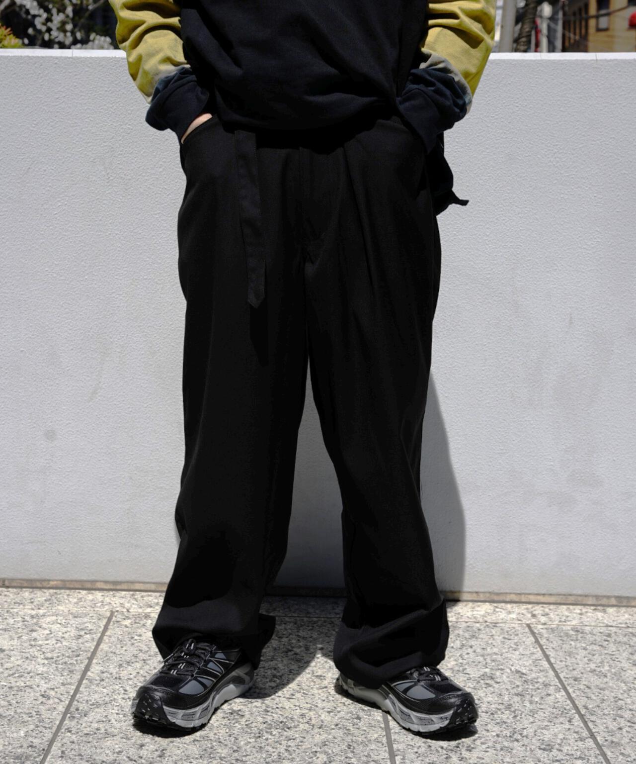 B omnivore/ビーオムニボー TR BELT LOOSE PANTS