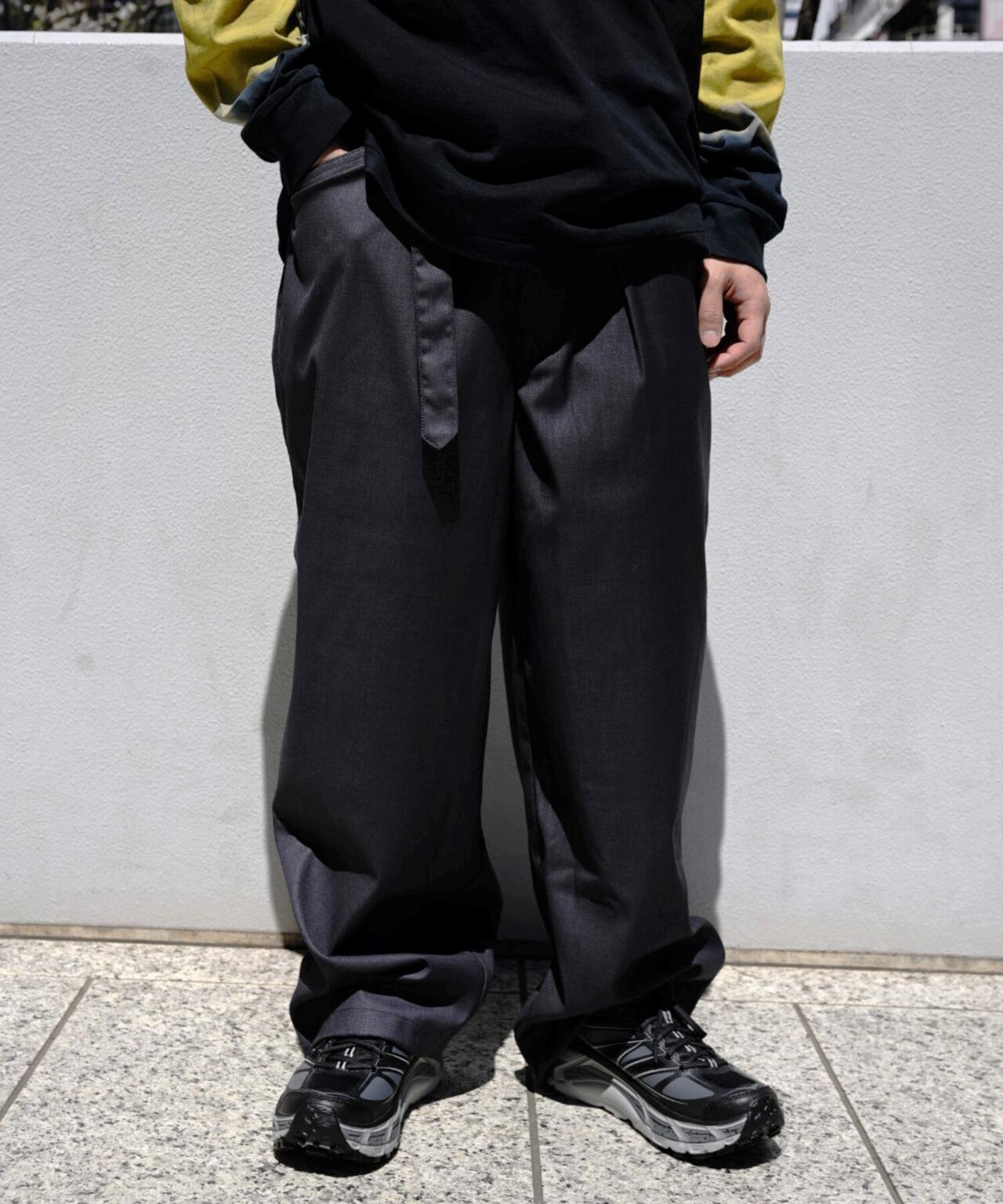 B omnivore/ビーオムニボー TR BELT LOOSE PANTS