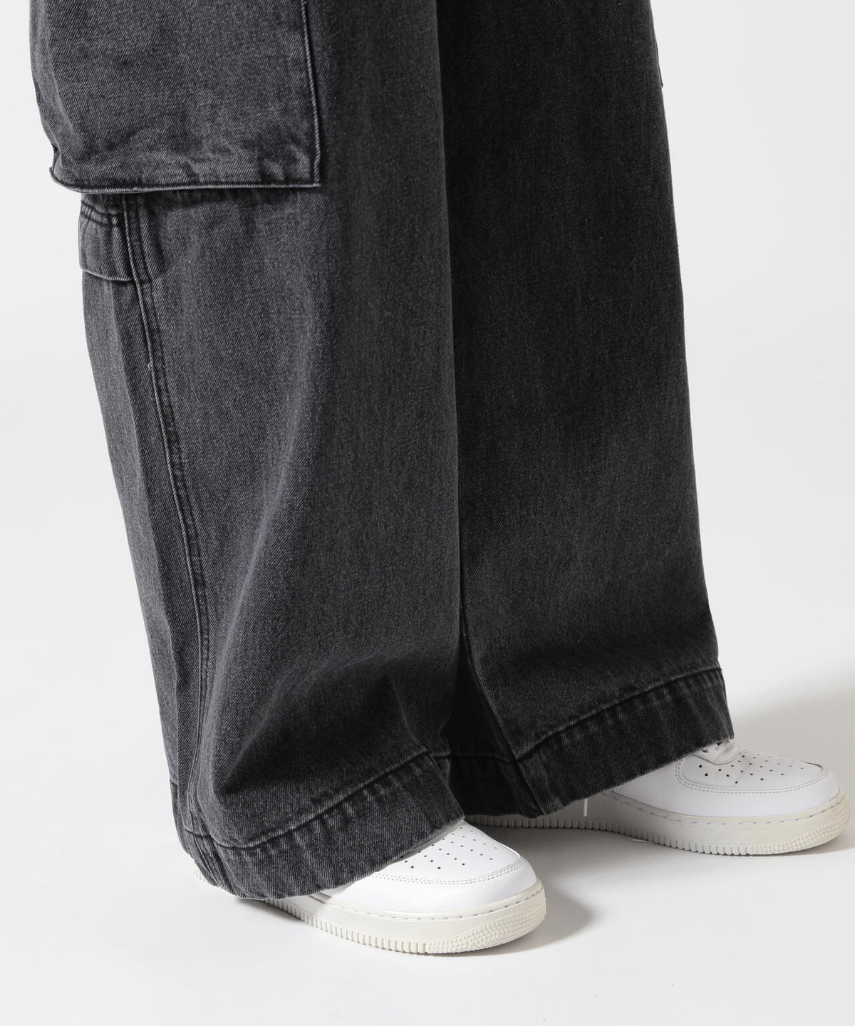 B omnivore/ビーオムニボー DENIM CARGO PANTS