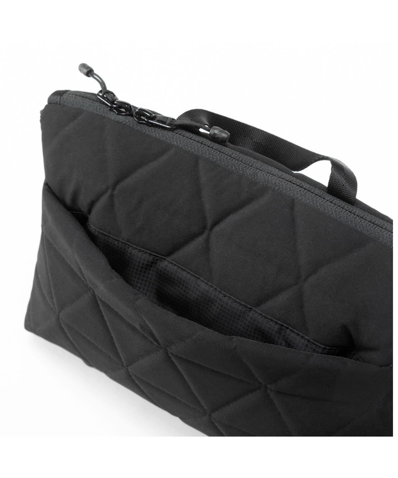 e940a3b7-d186-5e85-9784-7860a728f820_Image