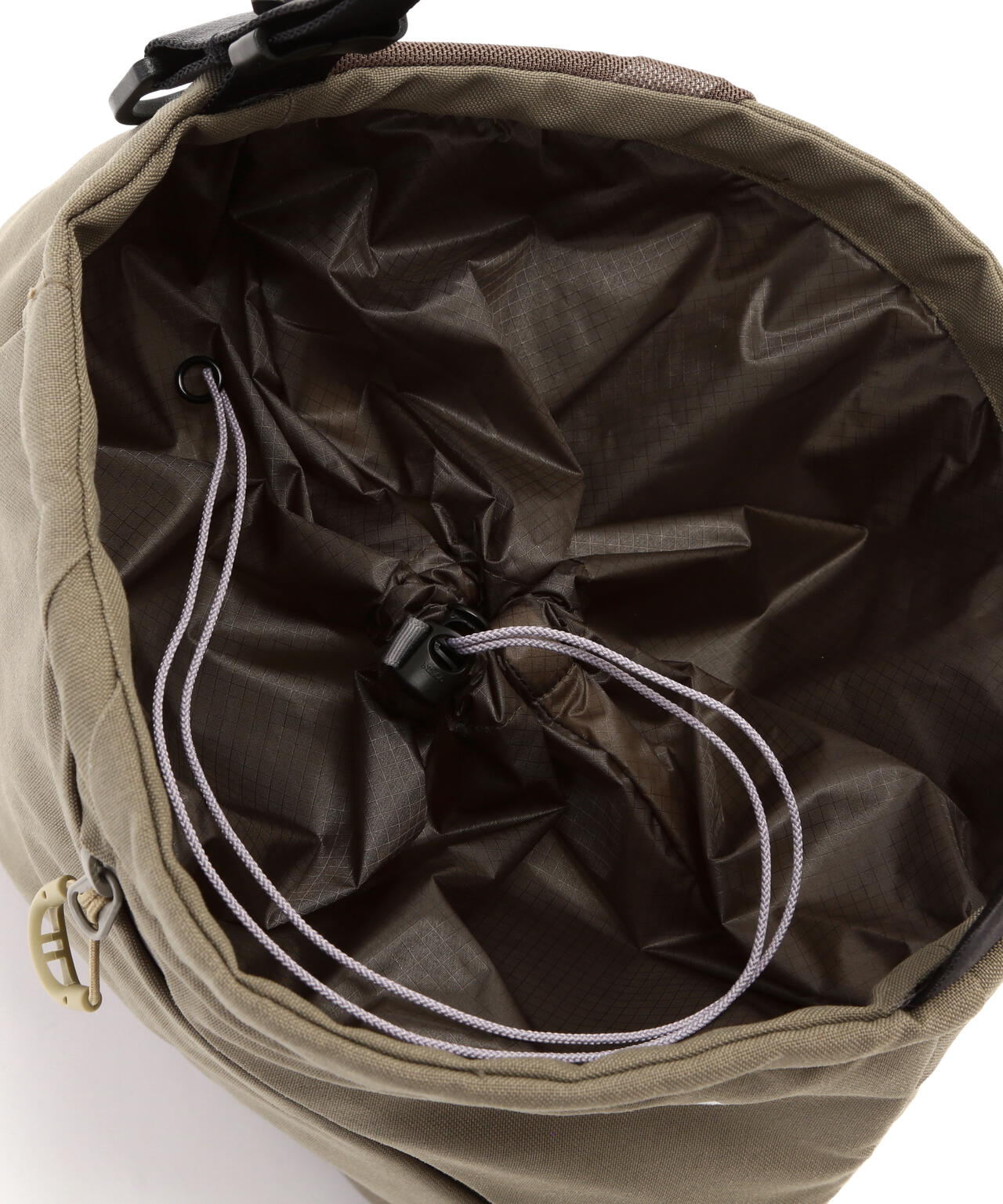 32f9fd2f-65c1-5227-847c-72f1877f560e_Image