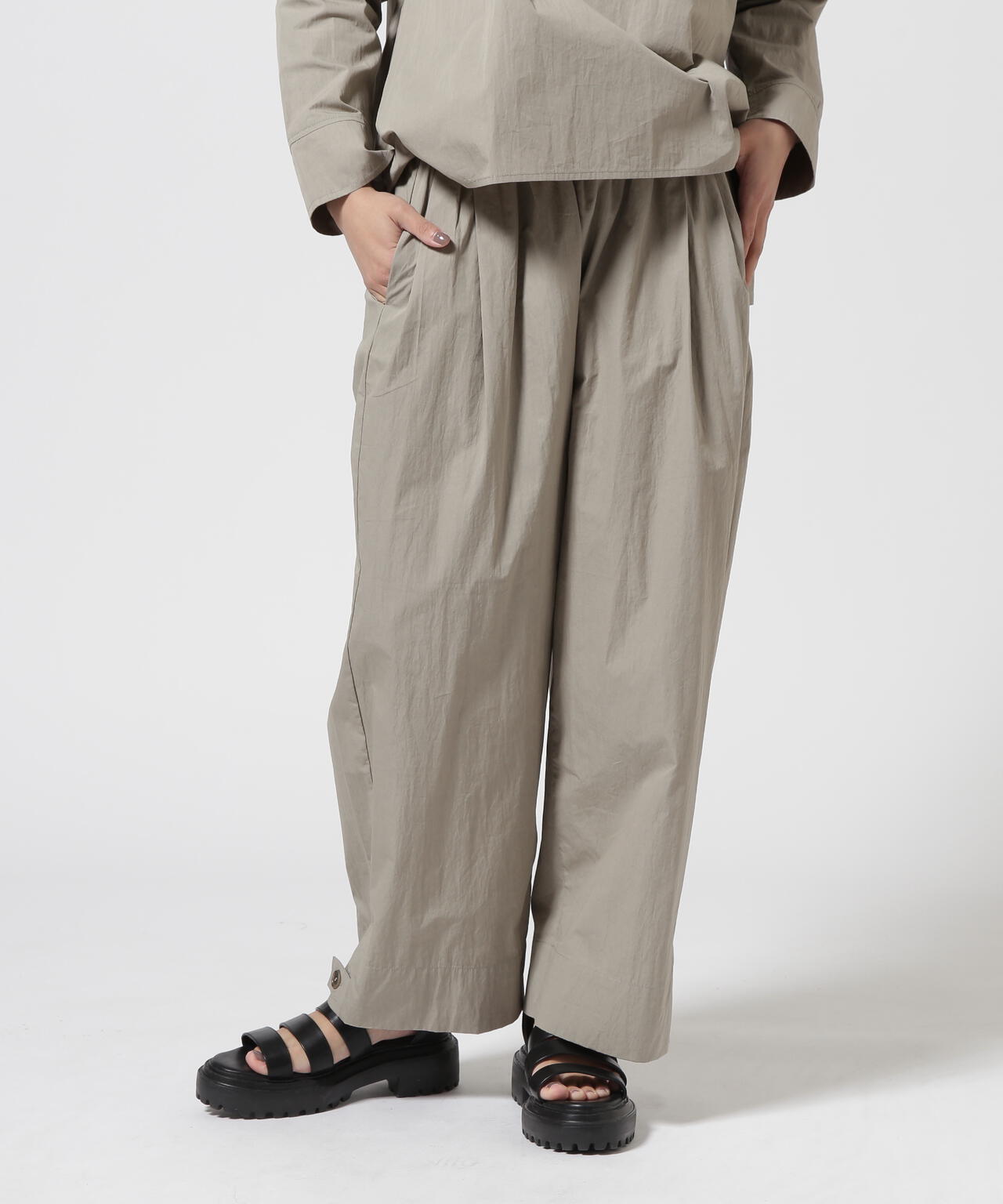 B omnivore/ビーオムニボー ワッシャーワイドパンツ