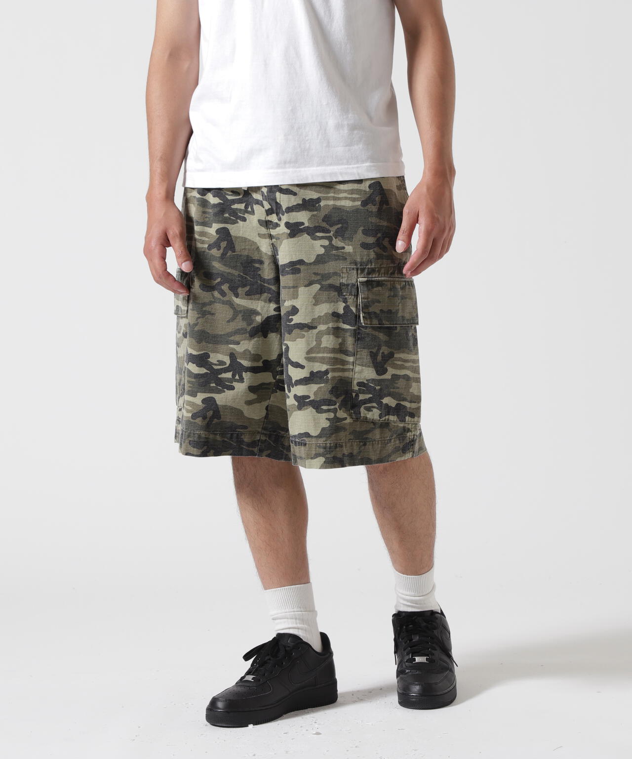 B omnivore/ビーオムニボー RIP STOP CARGO SHORTS リップストップカーゴショーツ