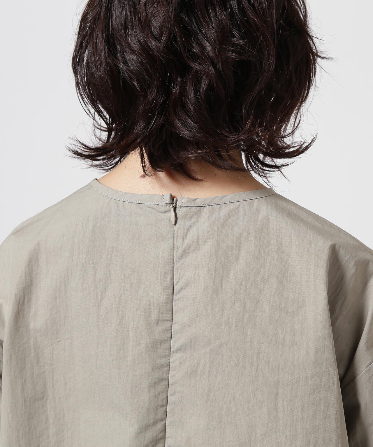 B omnivore/ビーオムニボー ワッシャーサイドタックテントラインプルオーバー