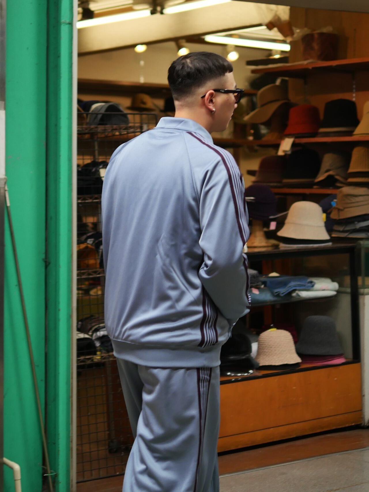 4064b6ab-a326-59da-a79b-1d756bb4602d_Image