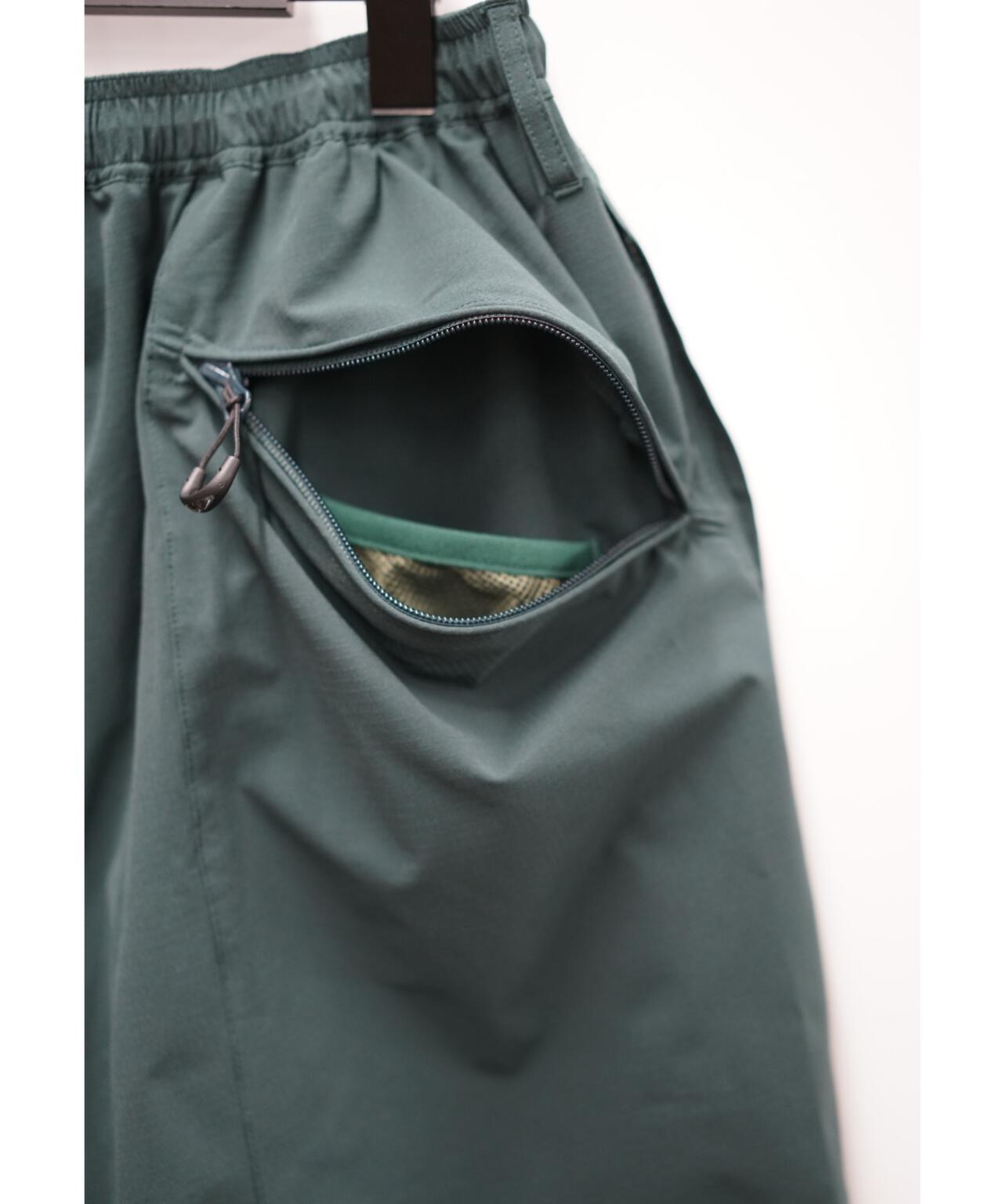 CMF OUTDOOR GARMENT/シーエムエフ アウトドアガーメント 別注BUG SHORTS