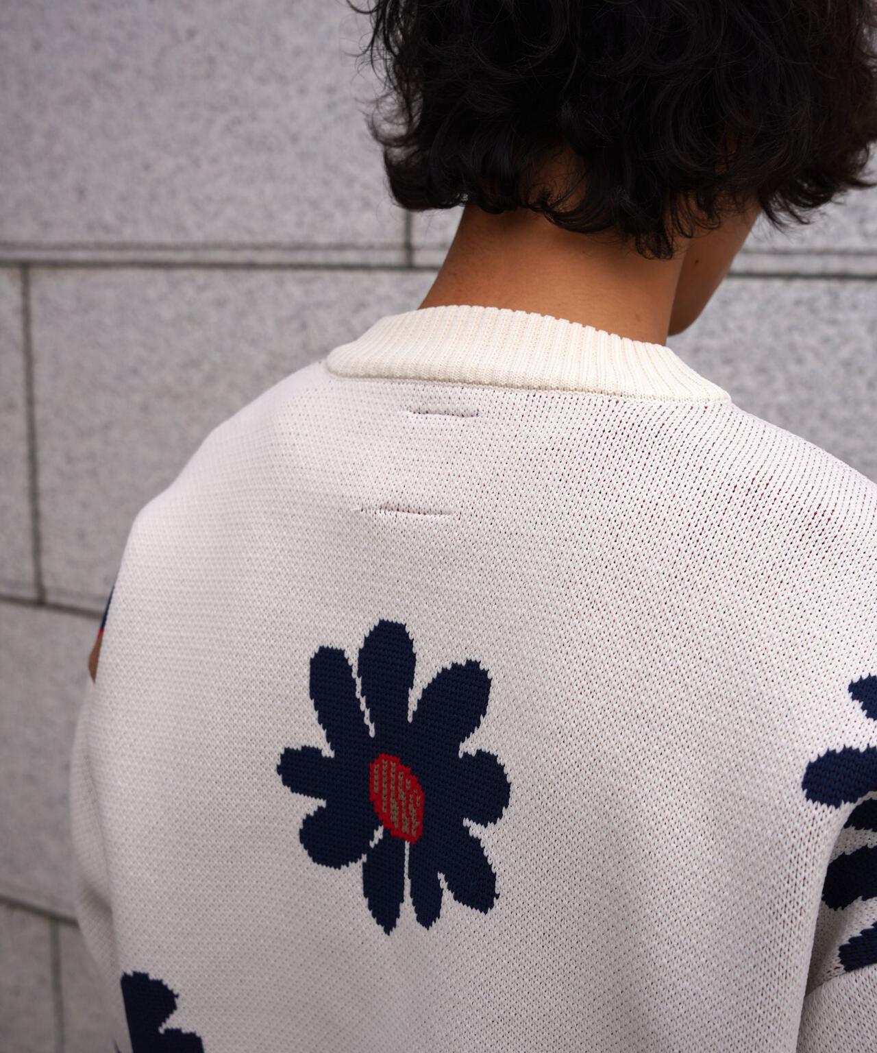 B omnivore/ビーオムニボー FLOWER KNIT TOP