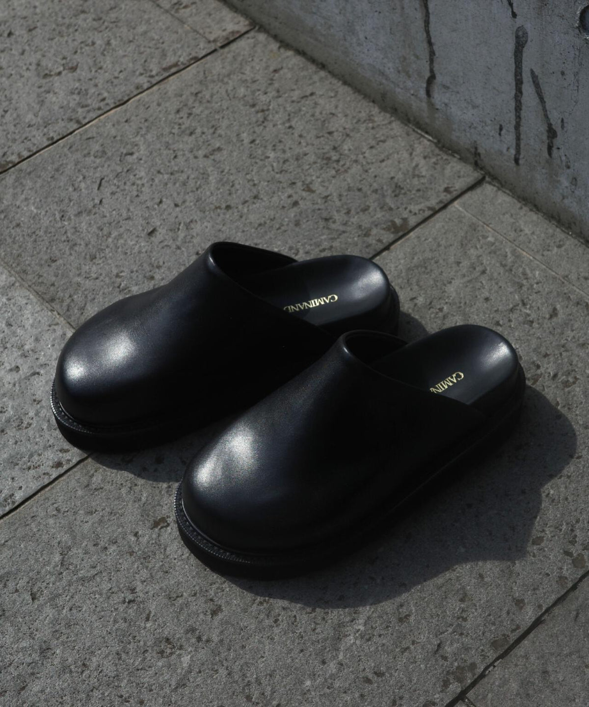 CAMINANDO/カミナンド CLOG SANDALS