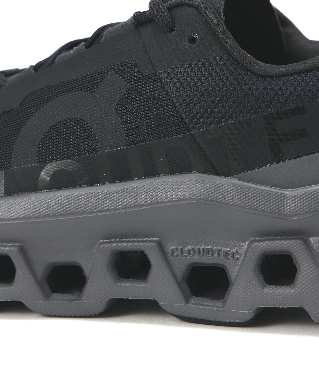 On/オン Women's Cloudmonster ウィメンズクラウドモンスター