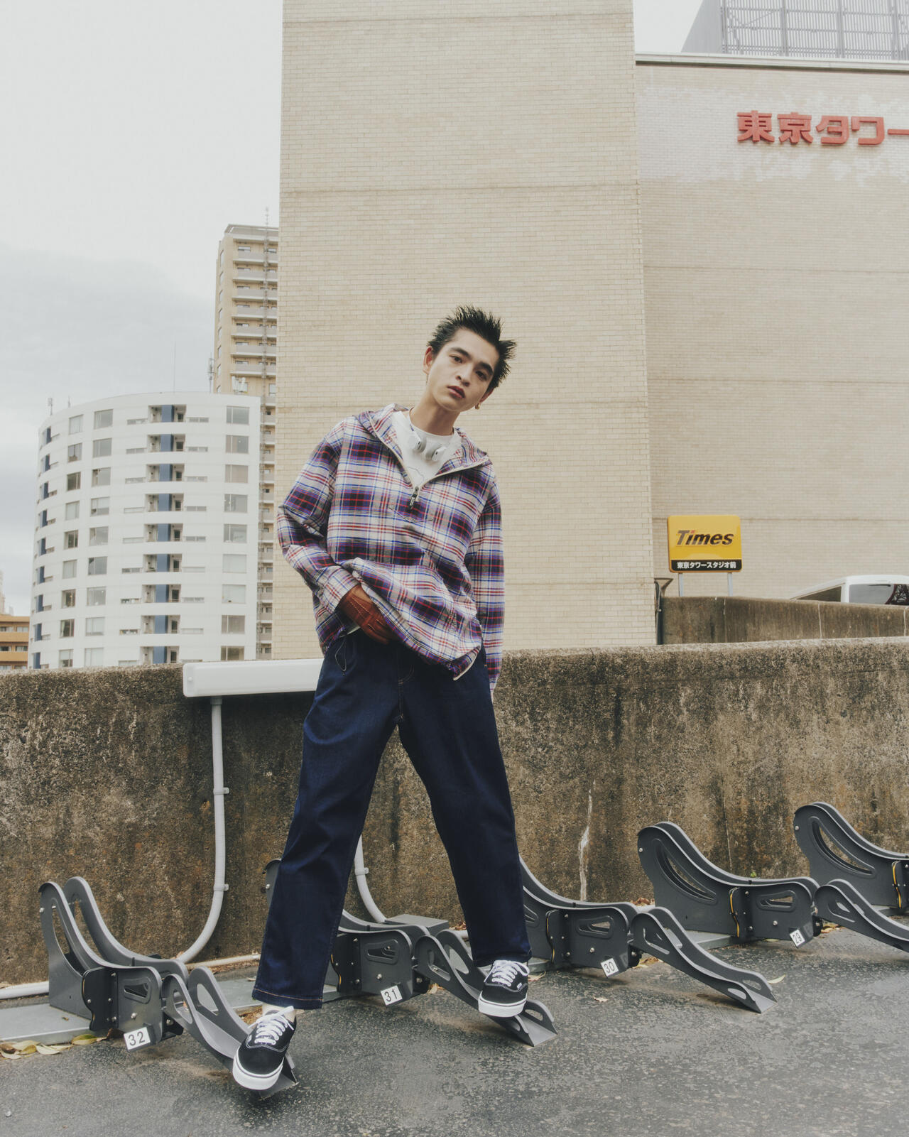 GRAMICCI×BEAVER/グラミチ×ビーバー 別注TUCK TAPERD DENIM PANT