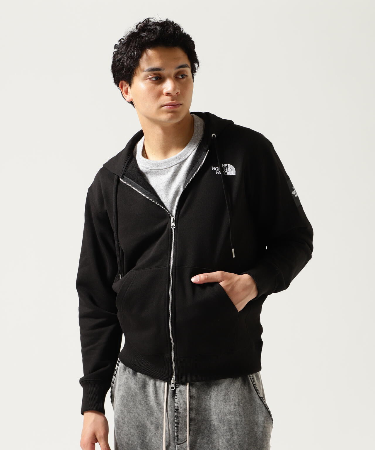 THE NORTH FACE/ザ・ノース・フェイス Square Logo Full Zip
