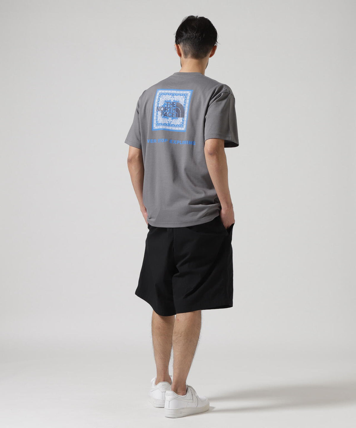 THE NORTH FACE S/S Bandana Square Logo Tee