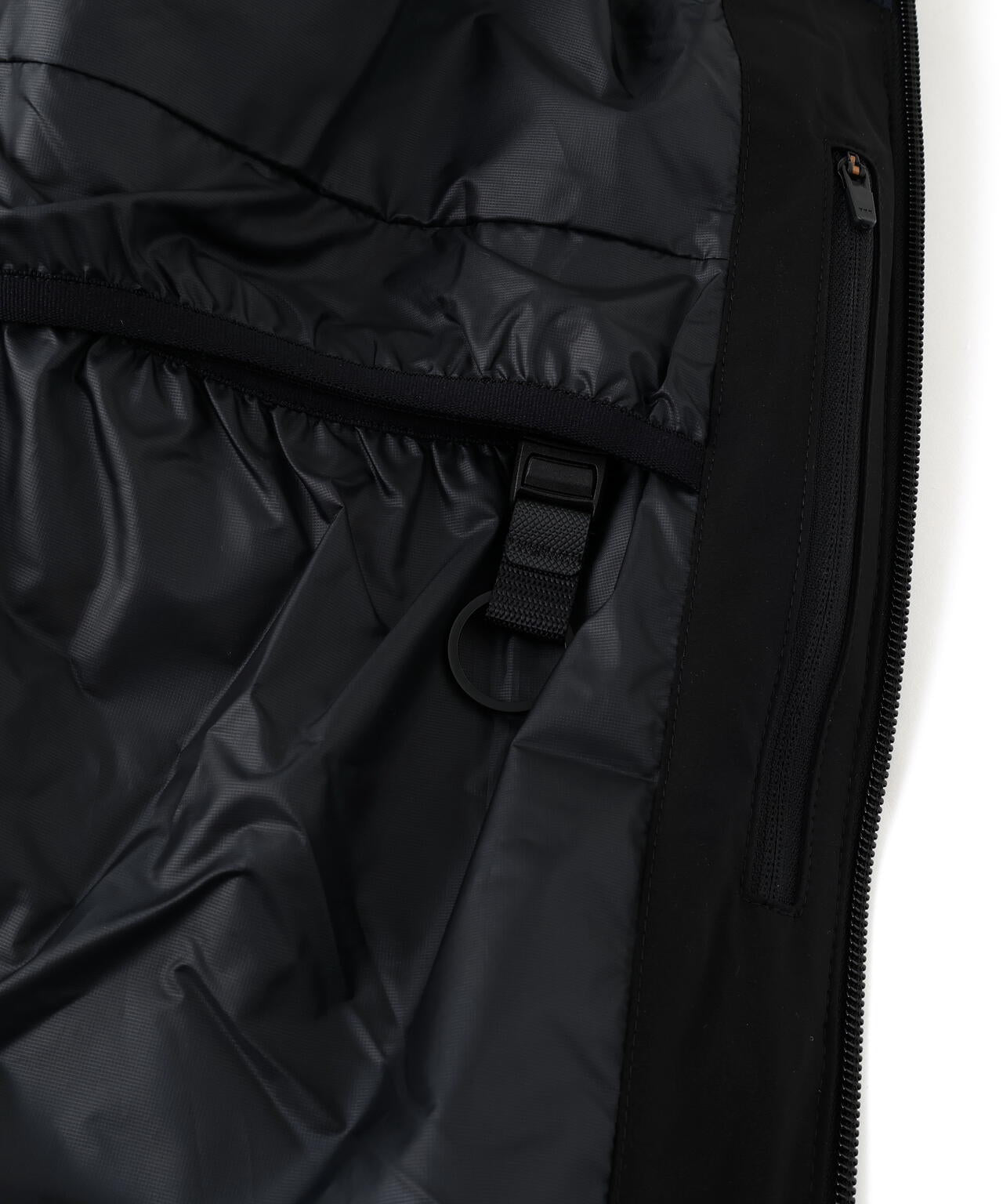 DESCENTE ALLTERRAIN/デサント オルテライン MOUNTAINEER 水沢ダウン マウンテニア