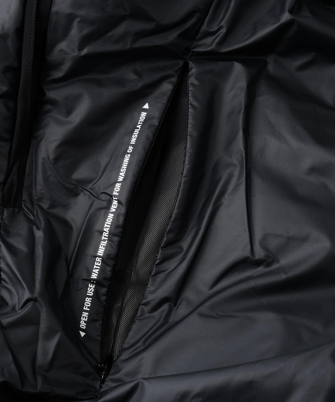DESCENTE ALLTERRAIN/デサント オルテライン MOUNTAINEER 水沢ダウン マウンテニア