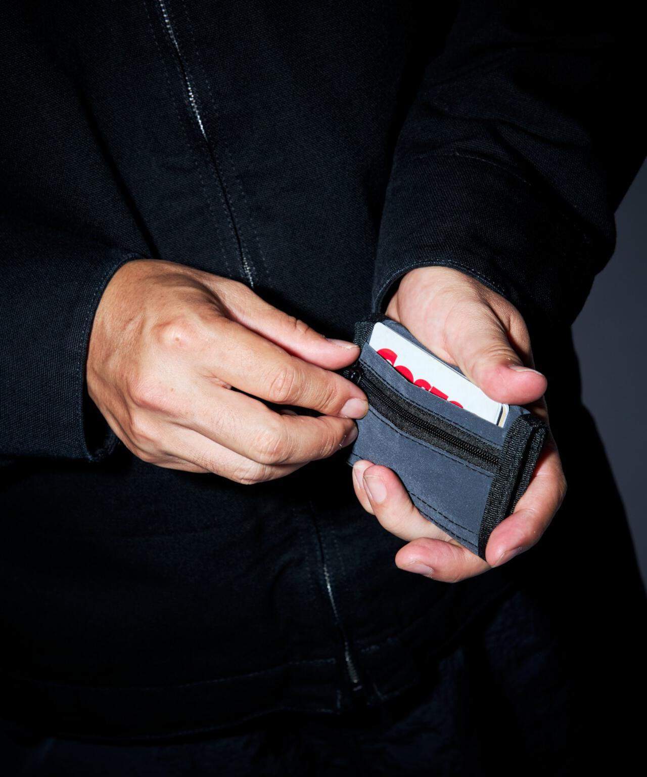 PACKING/パッキング BLACK REFLECTIVE WALLET