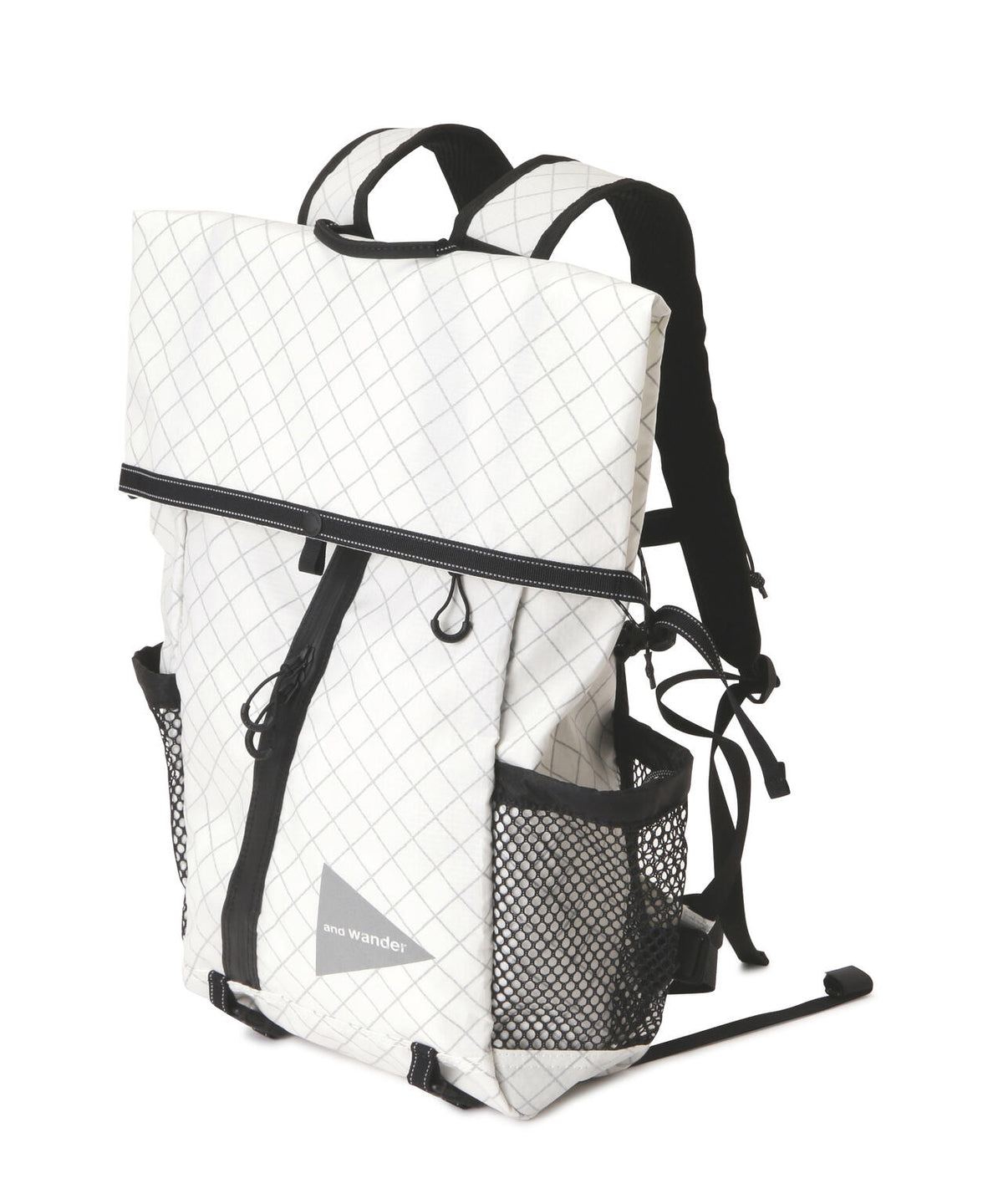 and wander/アンドワンダー ECOPAK 18L backpack