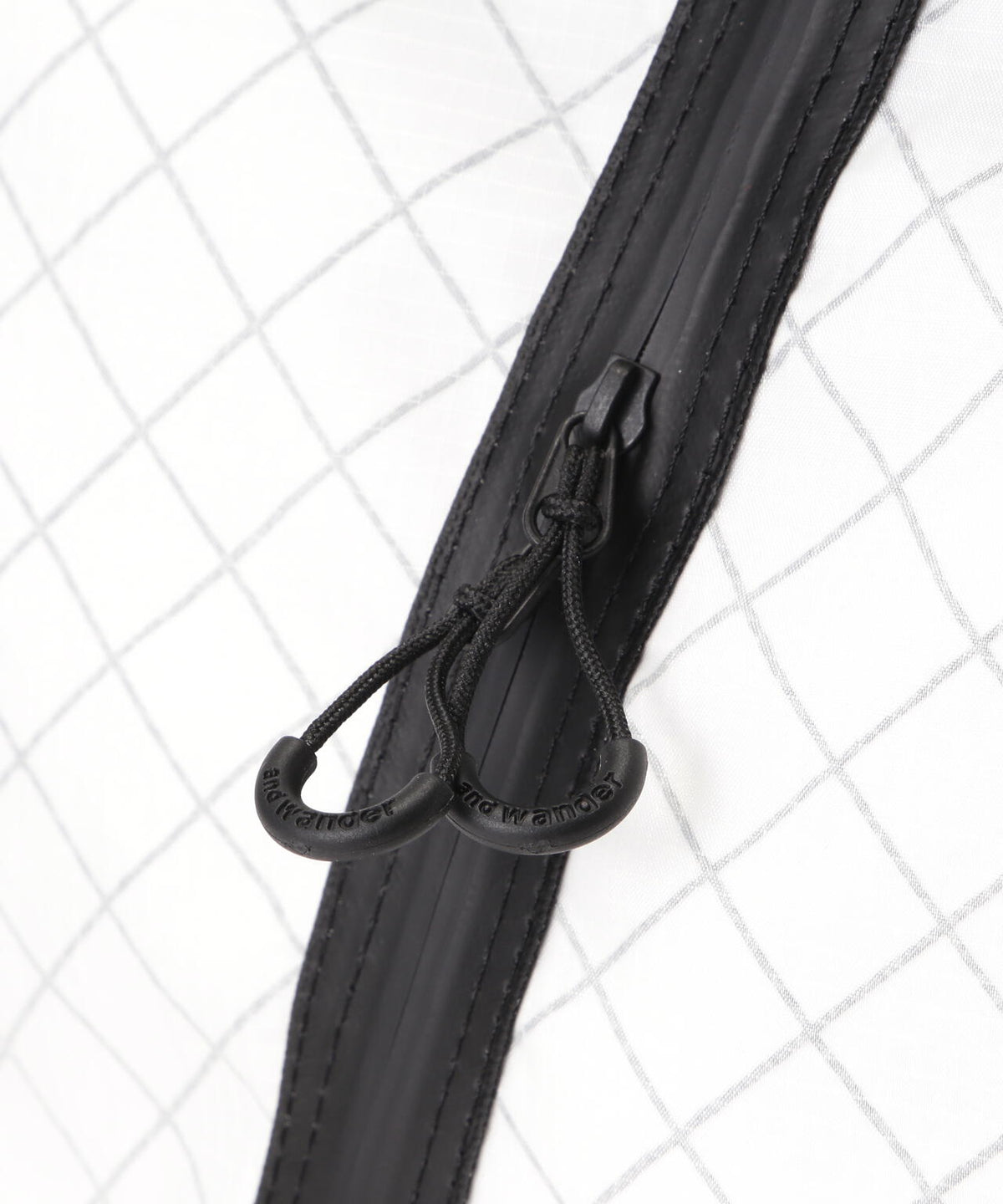and wander/アンドワンダー ECOPAK 18L backpack