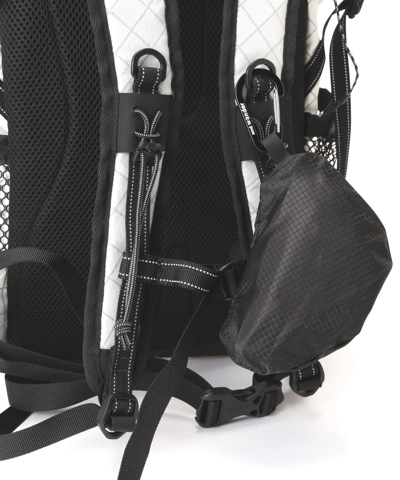 and wander/アンドワンダー ECOPAK 18L backpack