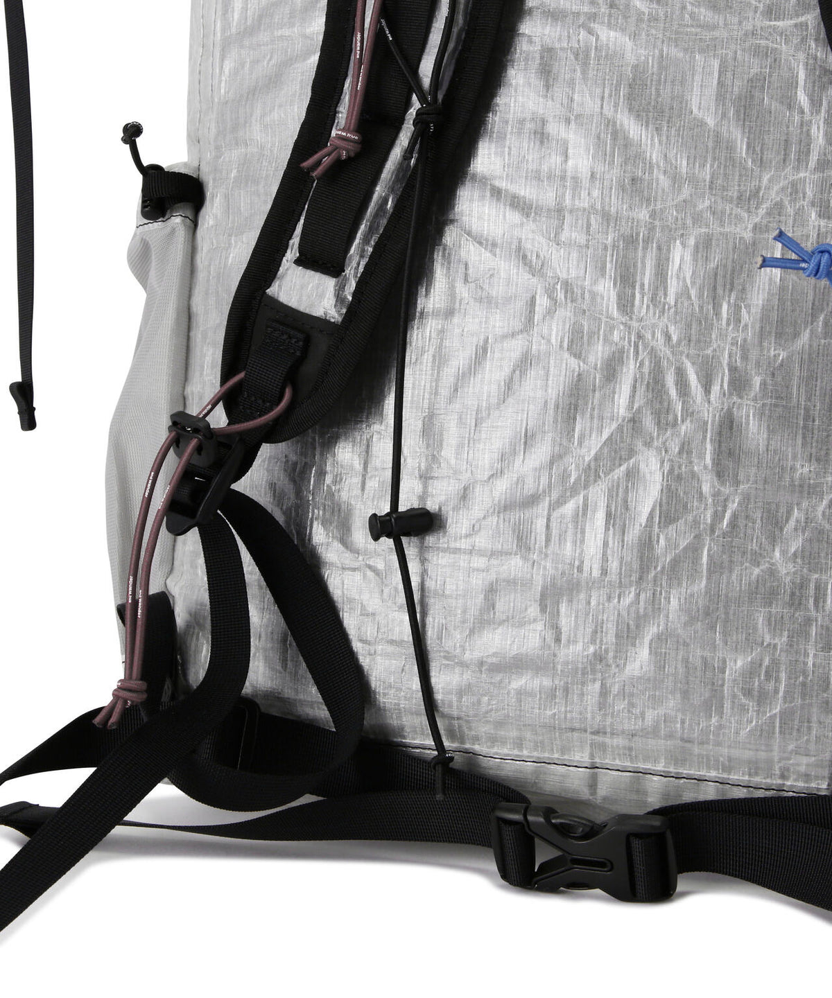and wander/アンドワンダー UL backpack with Dyneema