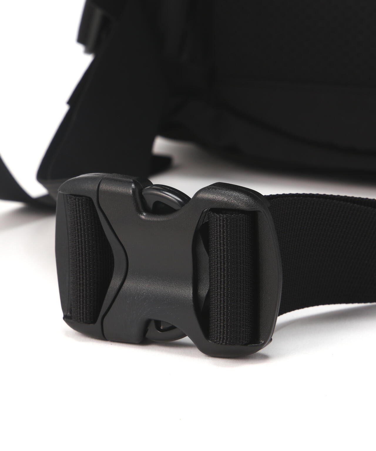 c848b9b7-ea69-5c42-9bd0-e34b3e3d3b18_Image