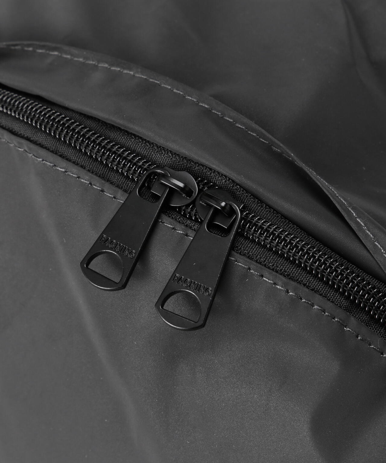 PACKING/パッキング BLACK REFLECTIVE BACKPACK