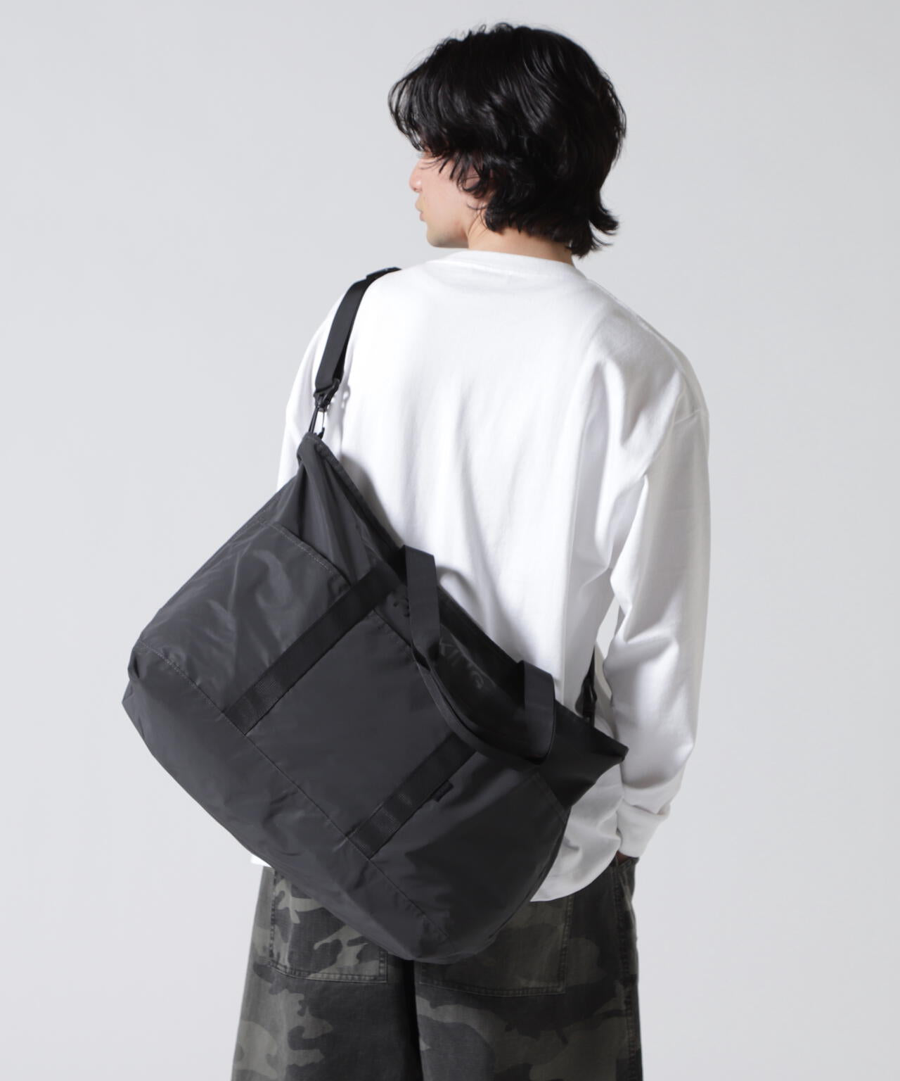 PACKING/パッキング BLACK REFLECTIVE TOTE