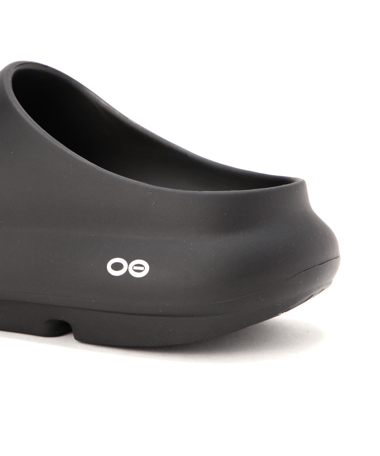 OOFOS/ウーフォス OOYEA ウーヤー リカバリーサンダル