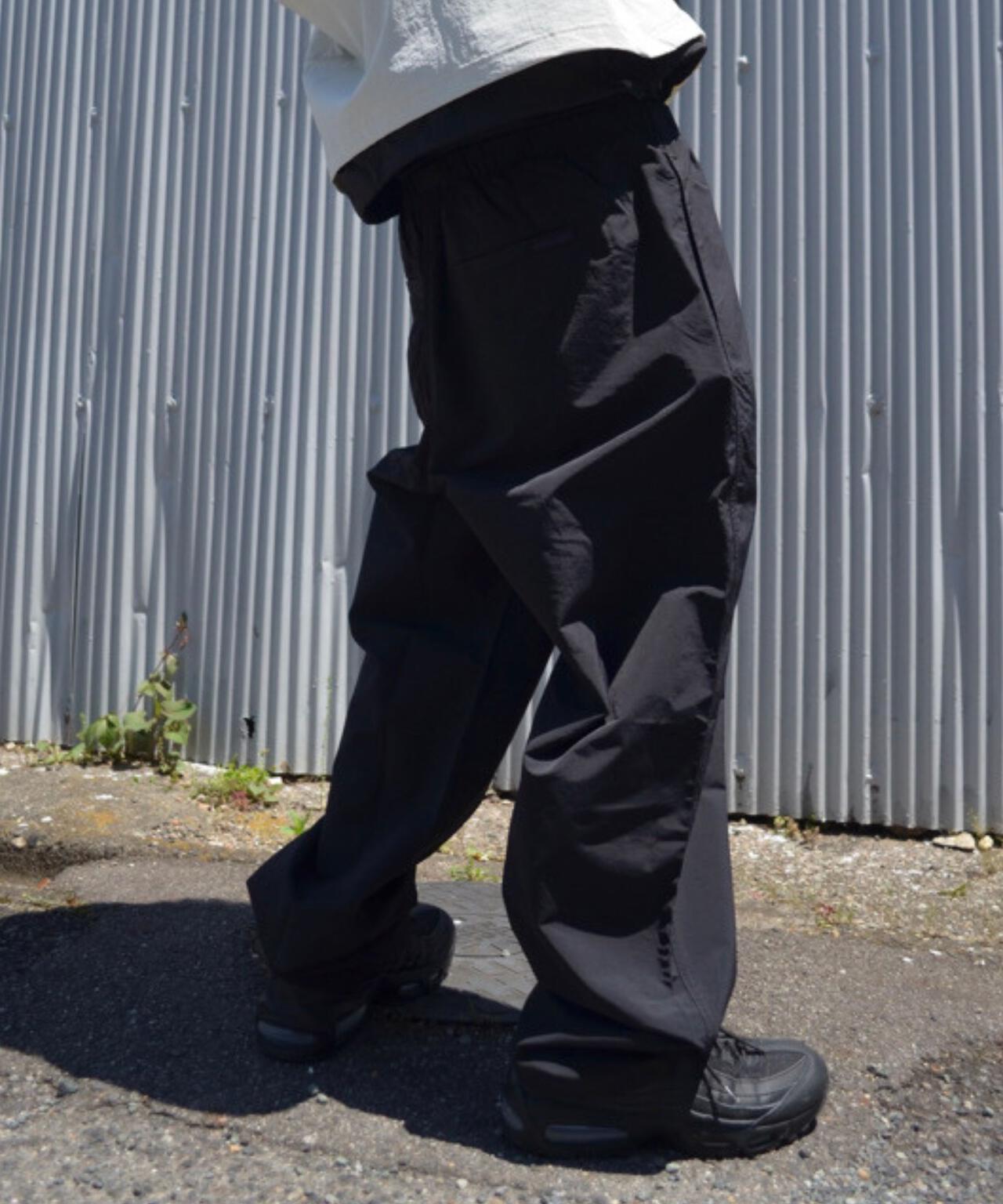 Gramicci/グラミチ 別注NYLON TUCK PANTS 別注ナイロンタックパンツ