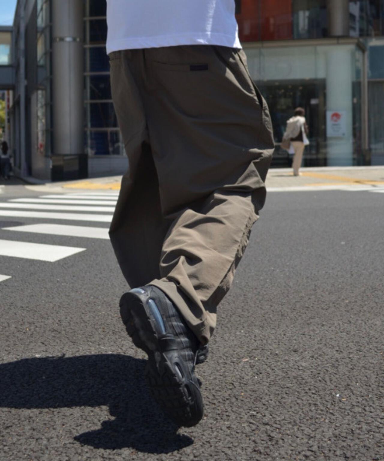 Gramicci/グラミチ 別注NYLON TUCK PANTS 別注ナイロンタックパンツ